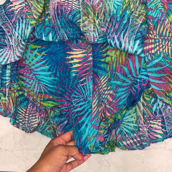 Floral strapless dress with built in shorts 💚 - Picture 2 of 6